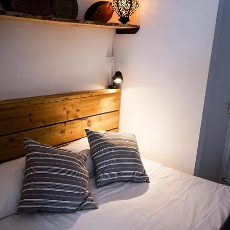 Bed & Breakfast Pure Magic