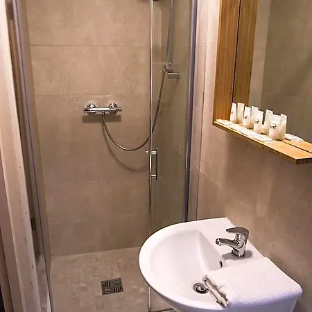 فندق مبيت وإفطار Pure Magic Slievemore