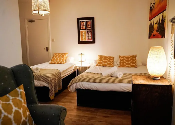 纯魔法旅舍 2* Slievemore